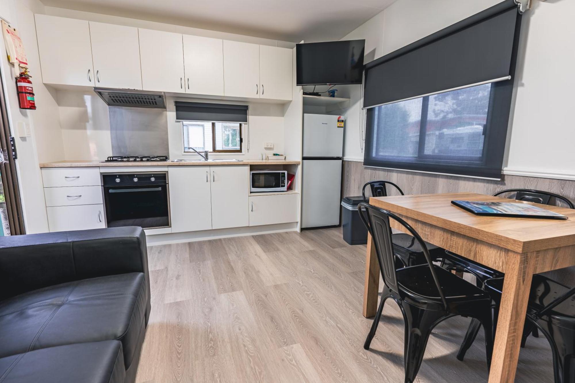 Big4 Tassie Getaway Park Ulverstone Extérieur photo