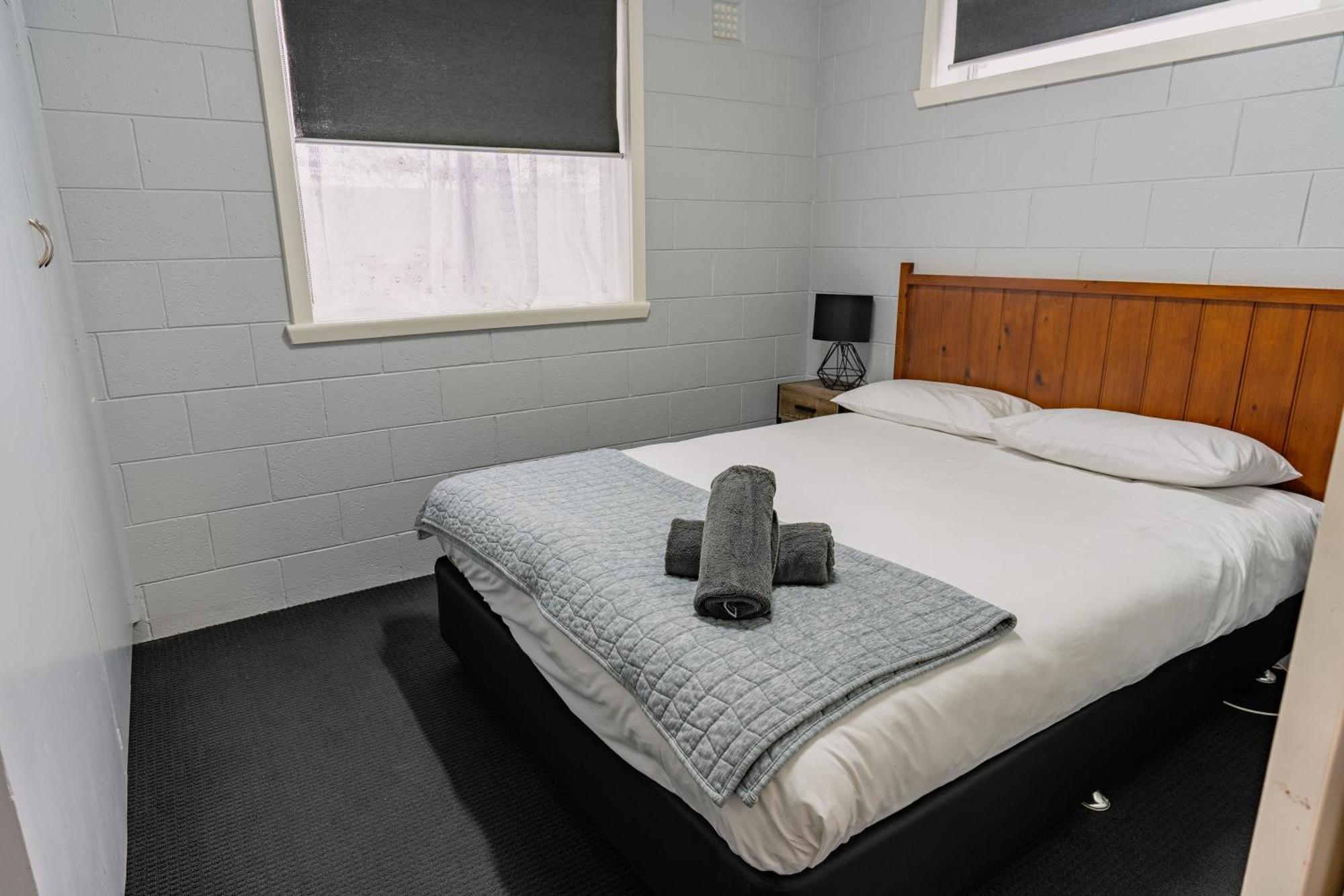 Big4 Tassie Getaway Park Ulverstone Extérieur photo