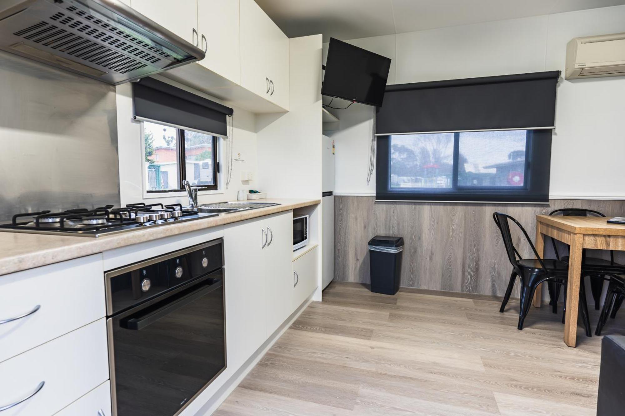 Big4 Tassie Getaway Park Ulverstone Extérieur photo