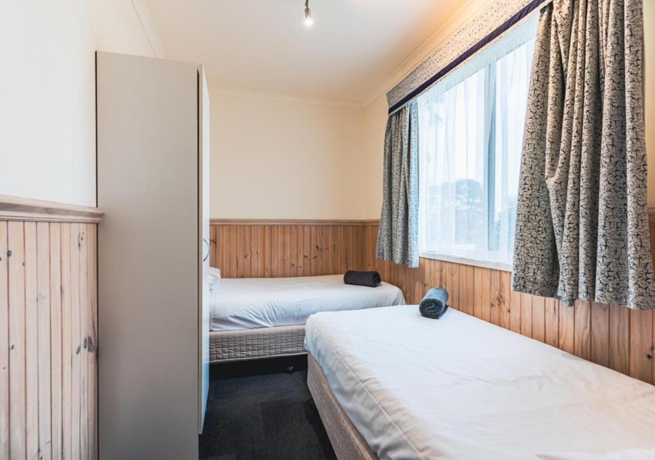 Big4 Tassie Getaway Park Ulverstone Extérieur photo