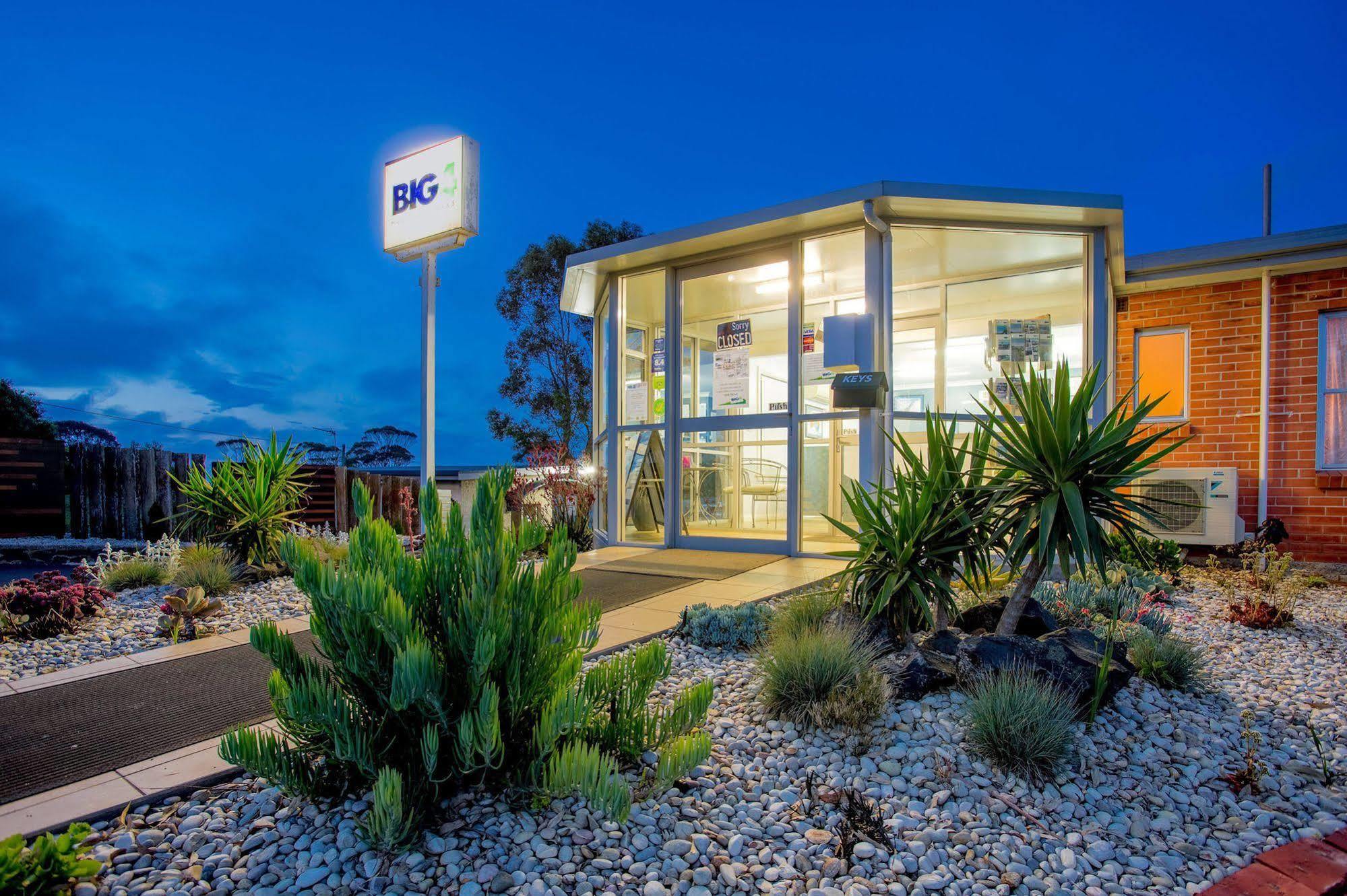 Big4 Tassie Getaway Park Ulverstone Extérieur photo