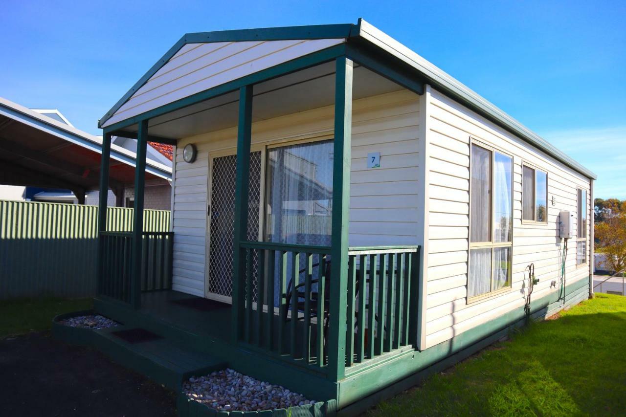 Big4 Tassie Getaway Park Ulverstone Extérieur photo